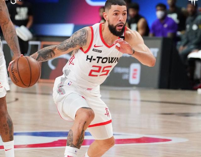 进攻侧画像 进攻侧画像